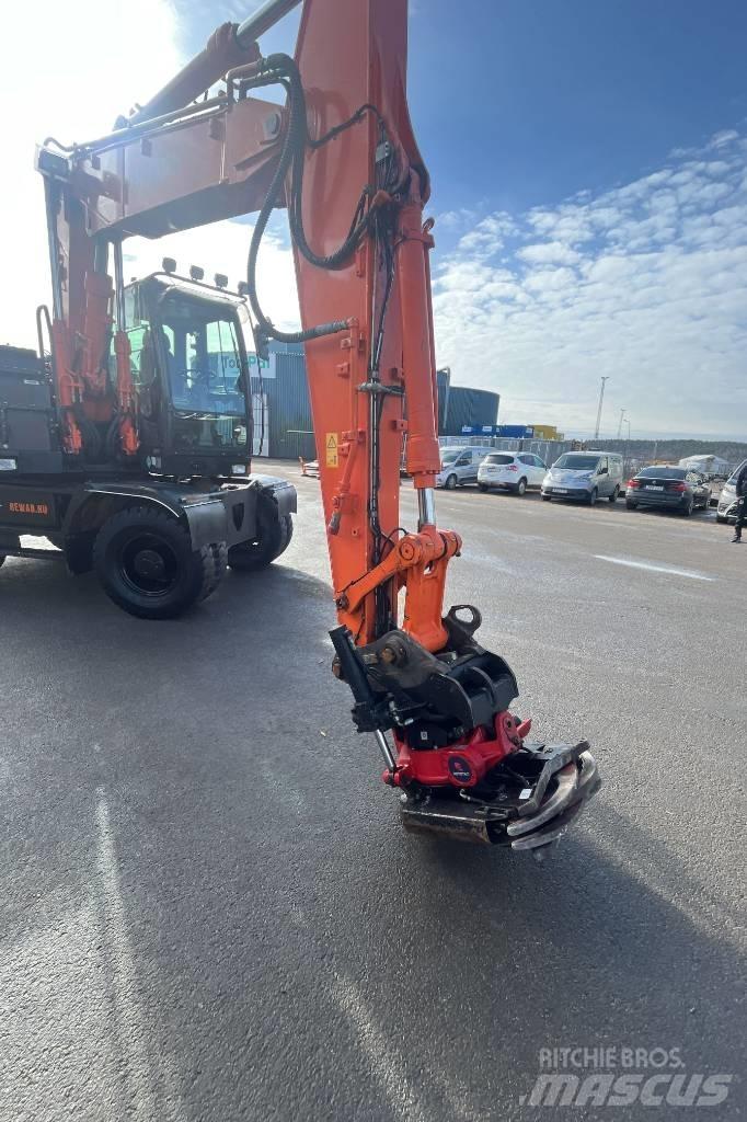 Hitachi ZX 140 W-5B Kolová rýpadla