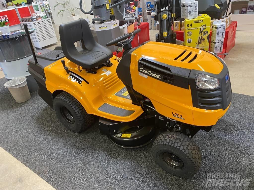 Cub Cadet LT1 NR92 Samojízdné sekačky