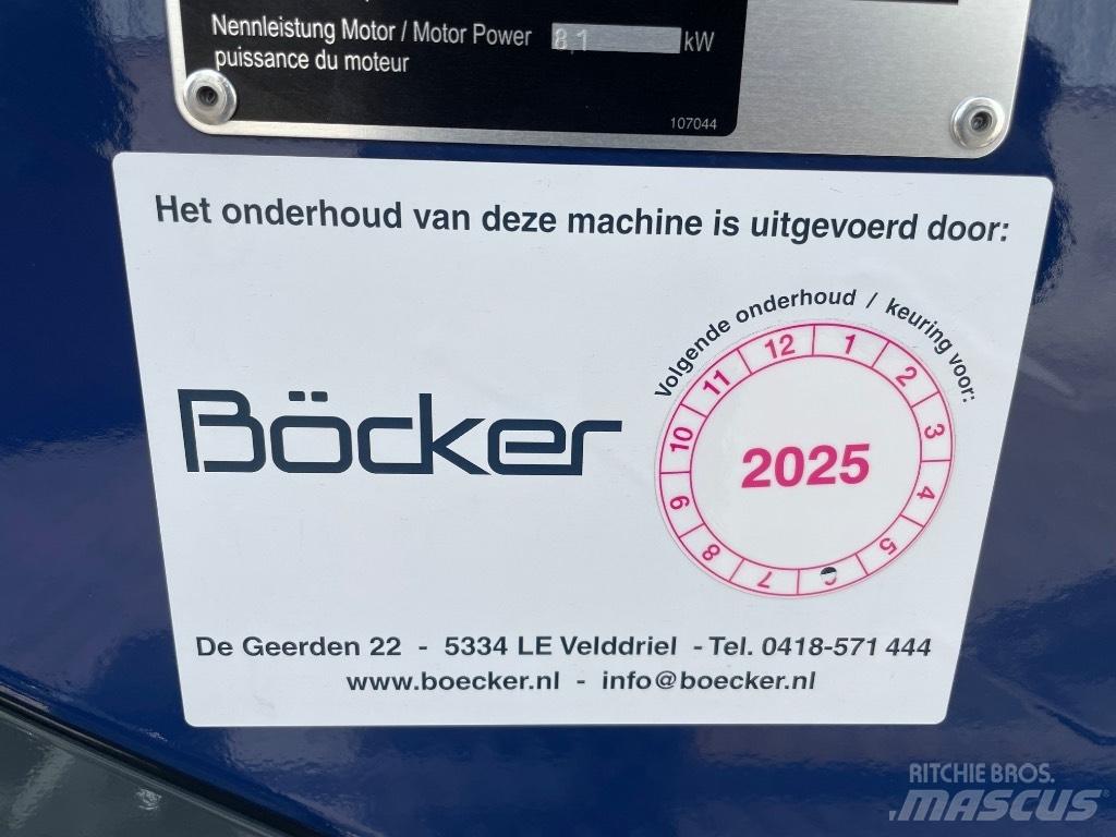 Böcker AHK 36E Univerzální terénní jeřáby