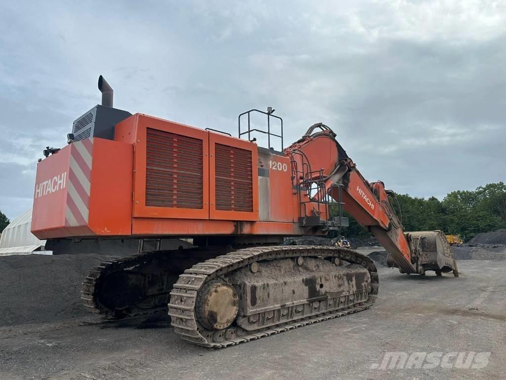 Hitachi EX1200-6 Demoliční rýpadla