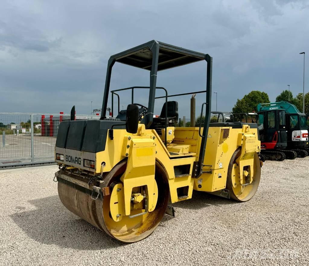 Bomag BW 144 AD-2 Tandemové válce
