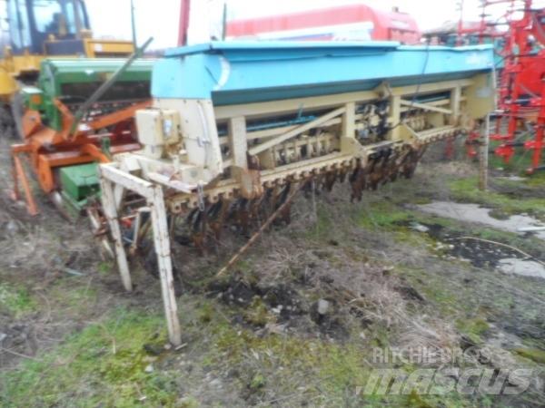 Sulky Tramline Kombinované secí stroje