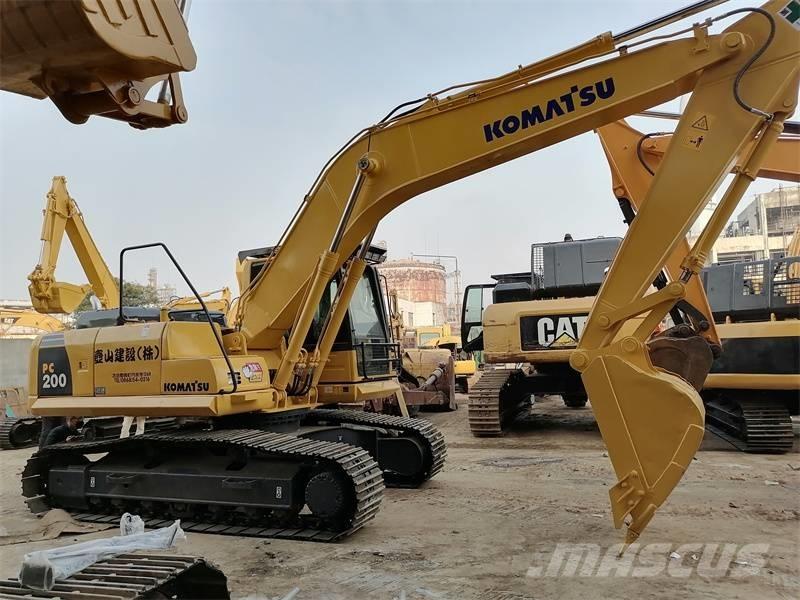 Komatsu pc200-8 Pásová rýpadla