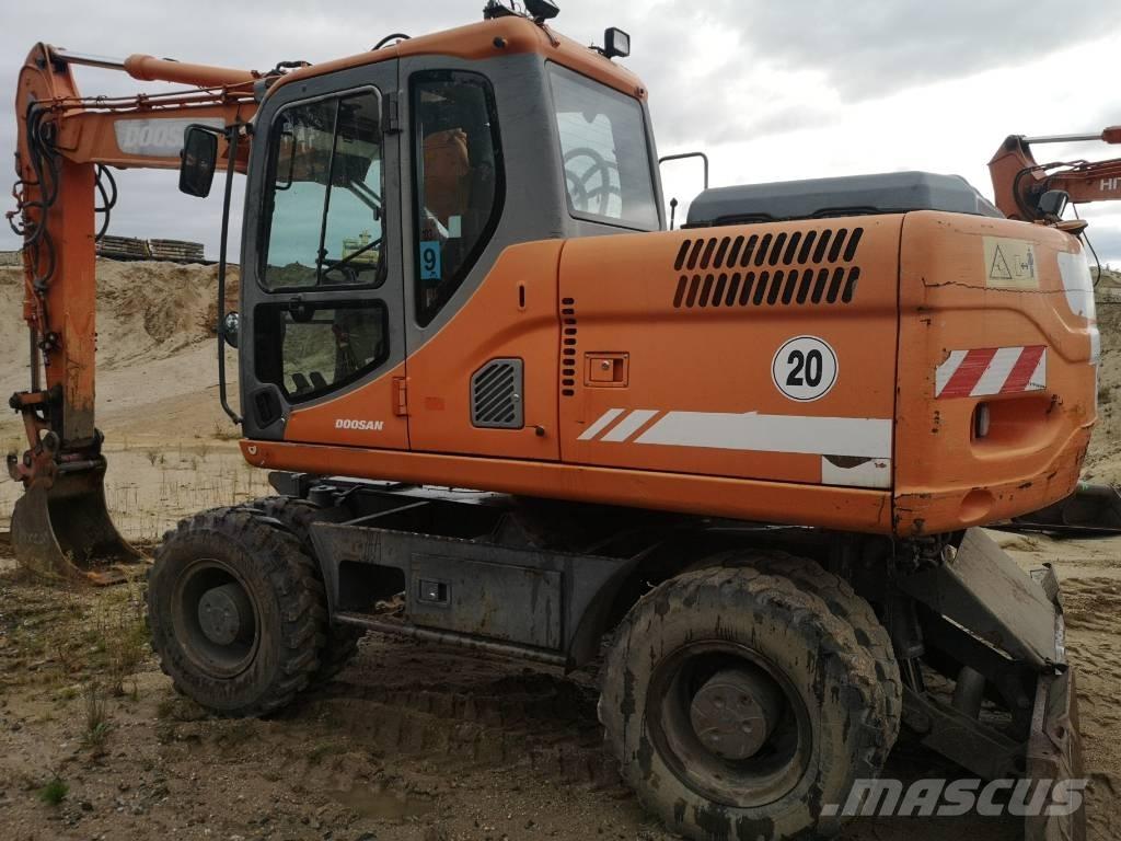 DOSAN DX170W Kolová rýpadla