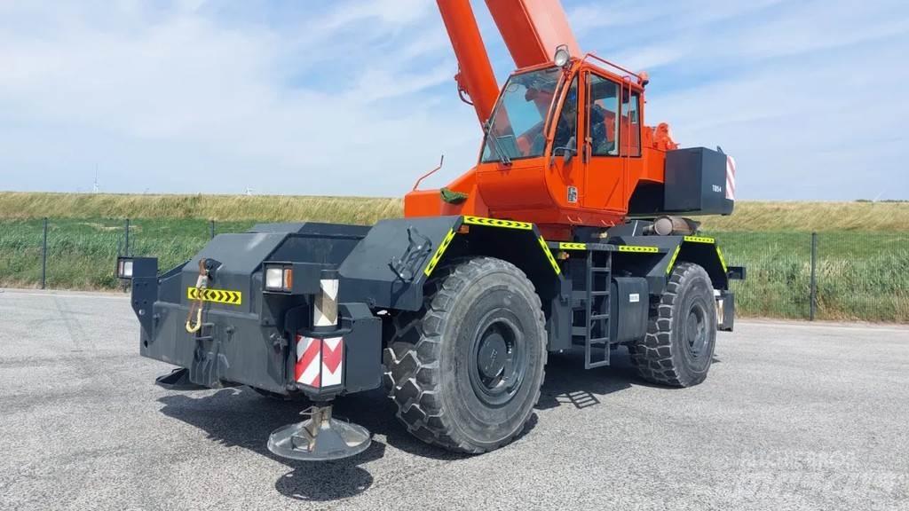 Terex A600 Jeřáby pro těžký terén
