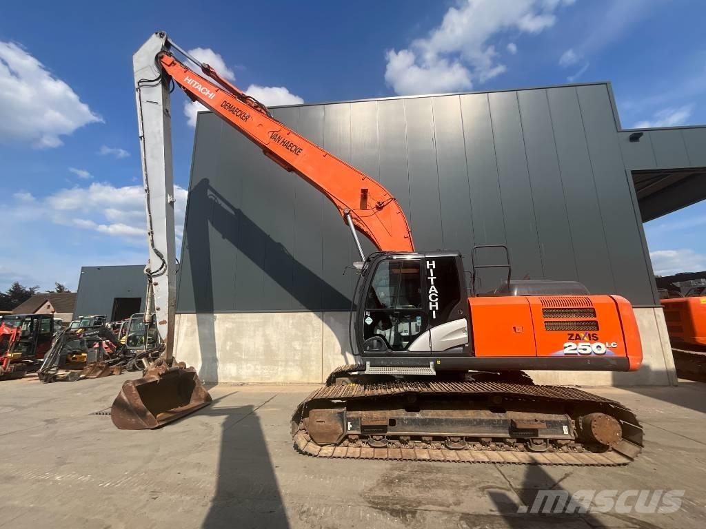 Hitachi ZX 250 LC-6 Rýpadla s dlouhým dosahem