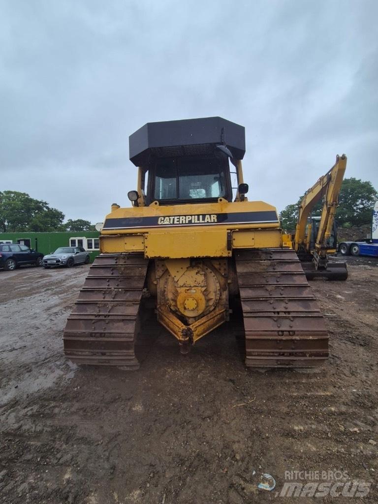 CAT D 6 R LGP Pásové dozery