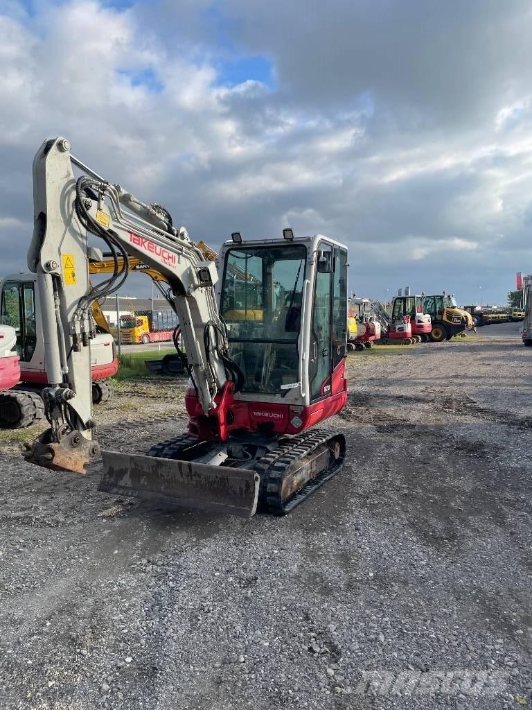 Takeuchi TB 230 Mini rýpadla < 7t