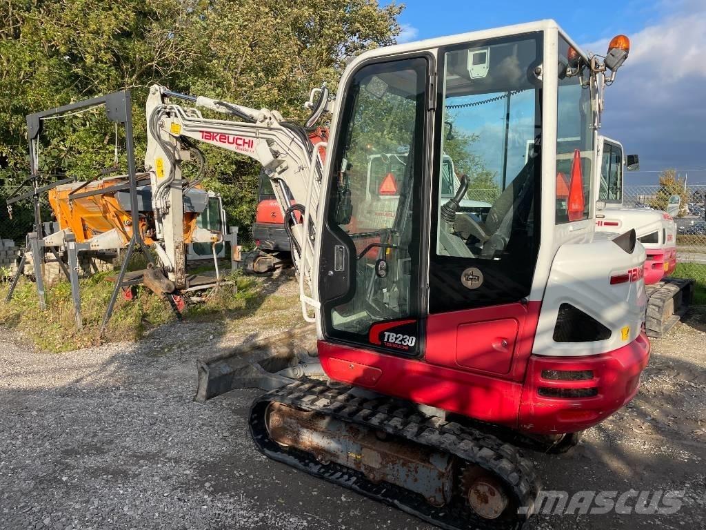 Takeuchi TB 230 Mini rýpadla < 7t