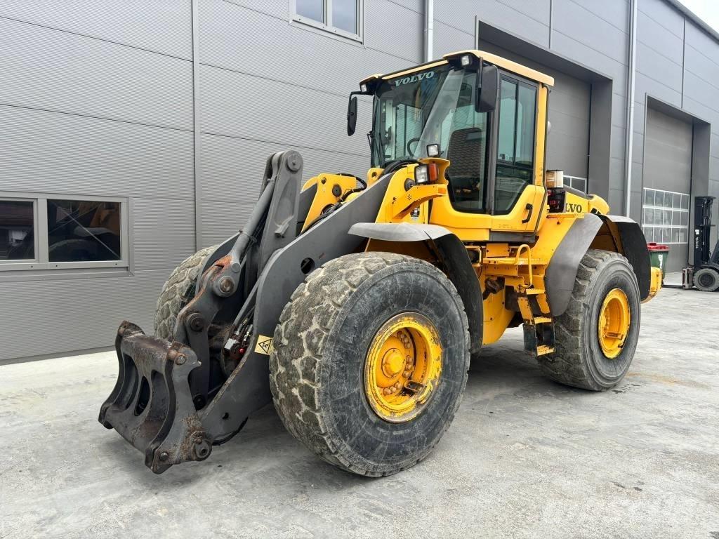Volvo L 110 F Kolové nakladače