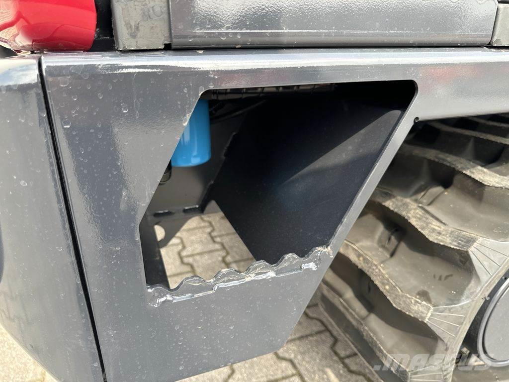 Yanmar C30R-TV Pásové dempry