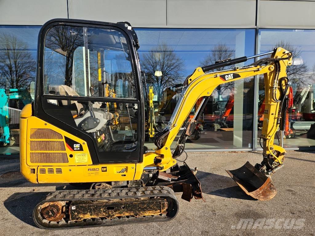 CAT 301.7 D Mini rýpadla < 7t