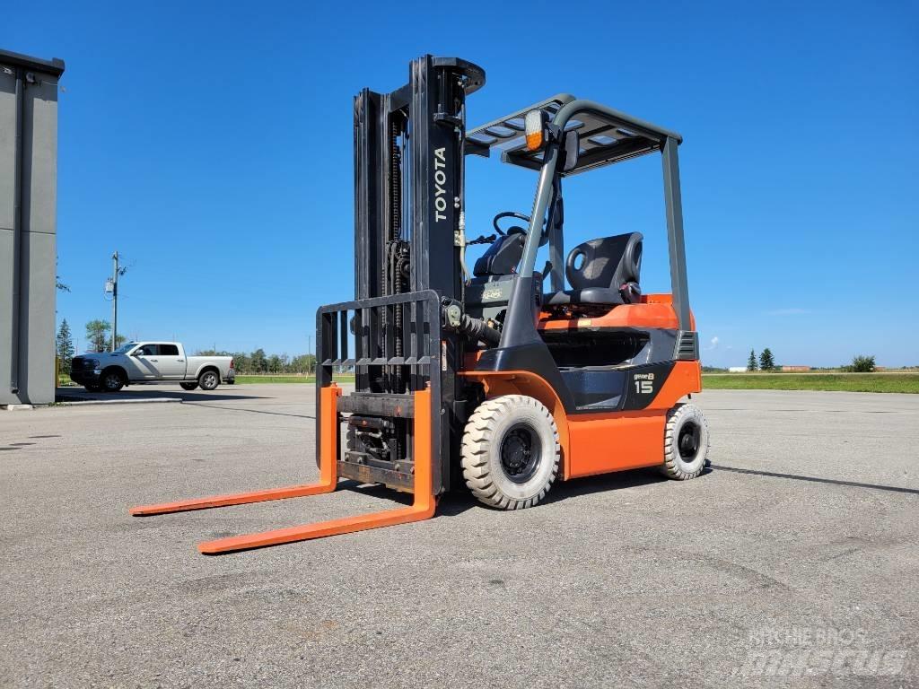 Toyota 8 FB 15 Akumulátorové vozíky