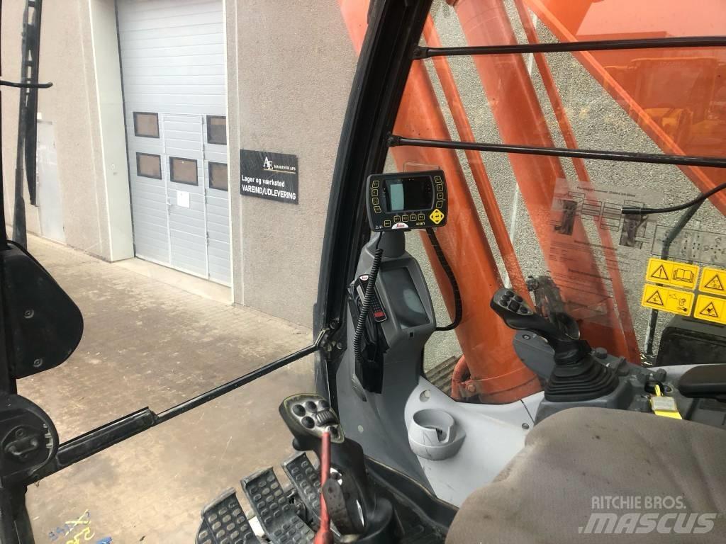 Hitachi ZX350LC-6 Pásová rýpadla
