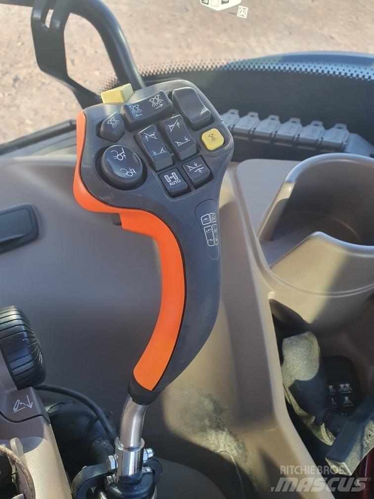John Deere R975 i Tažené postřikovače