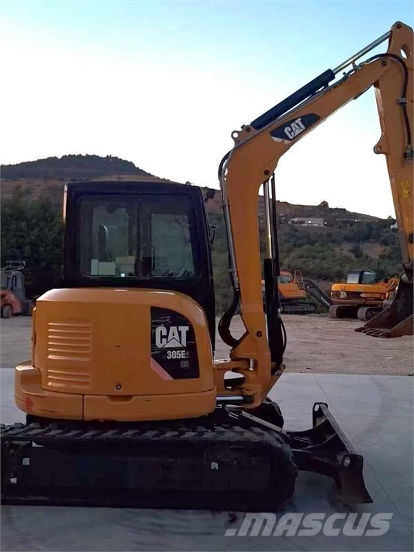 CAT 305CCR Mini rýpadla < 7t
