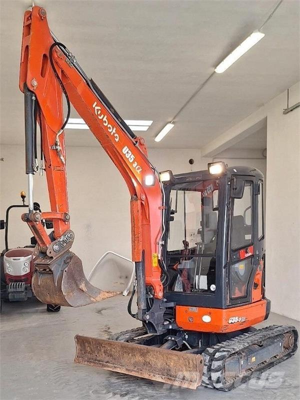 Kubota U35-3a3 Mini rýpadla < 7t