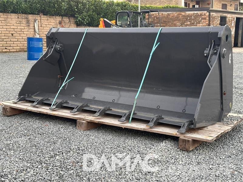 New Holland 220 Lopaty