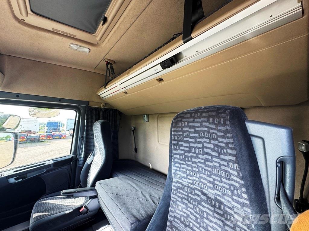 Scania R380 4x2 Chladírenské nákladní vozy