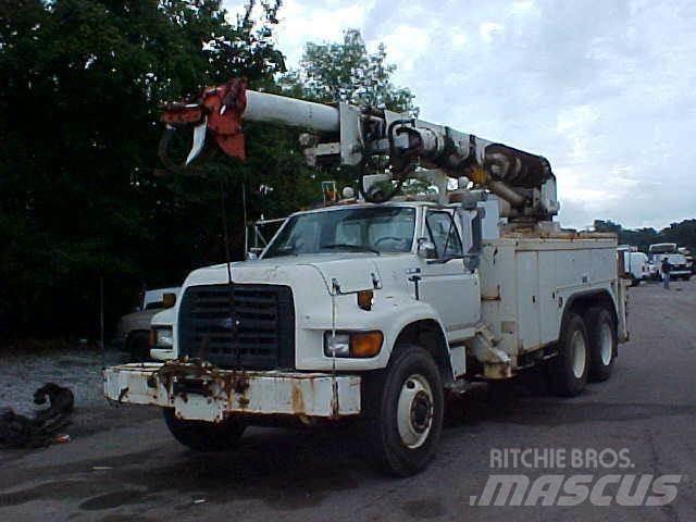 Altec D1000BR Mobilní vrtná souprava