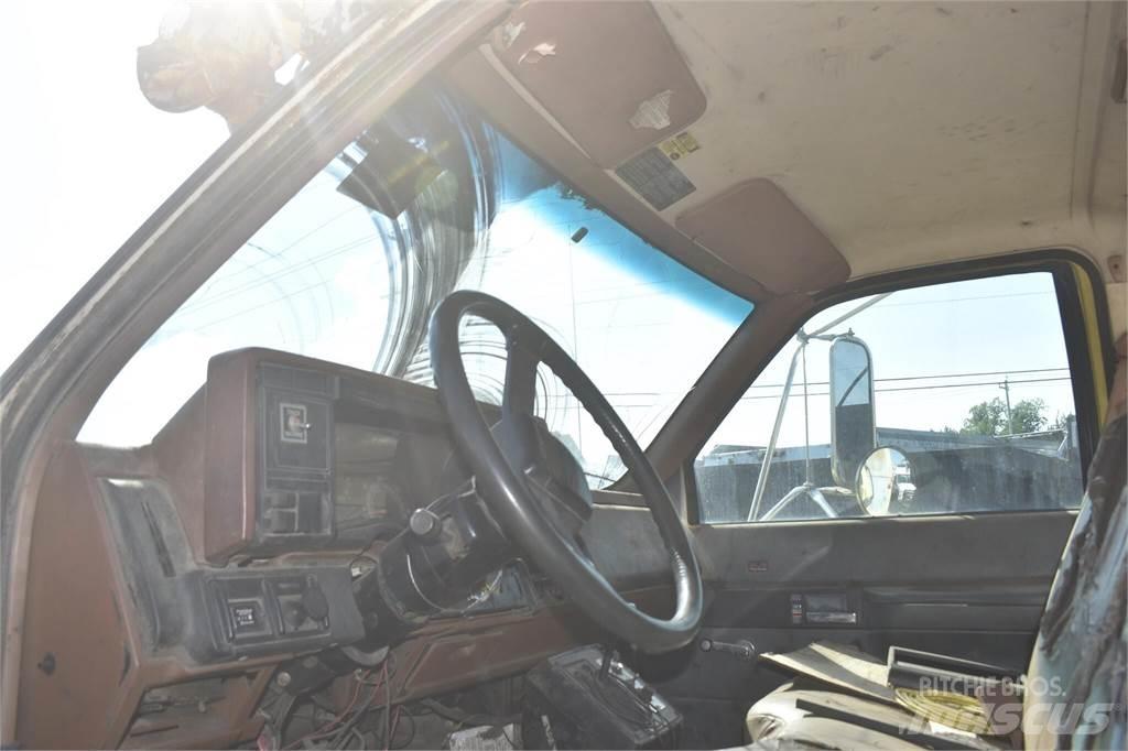 Altec D842ATR Mobilní vrtná souprava
