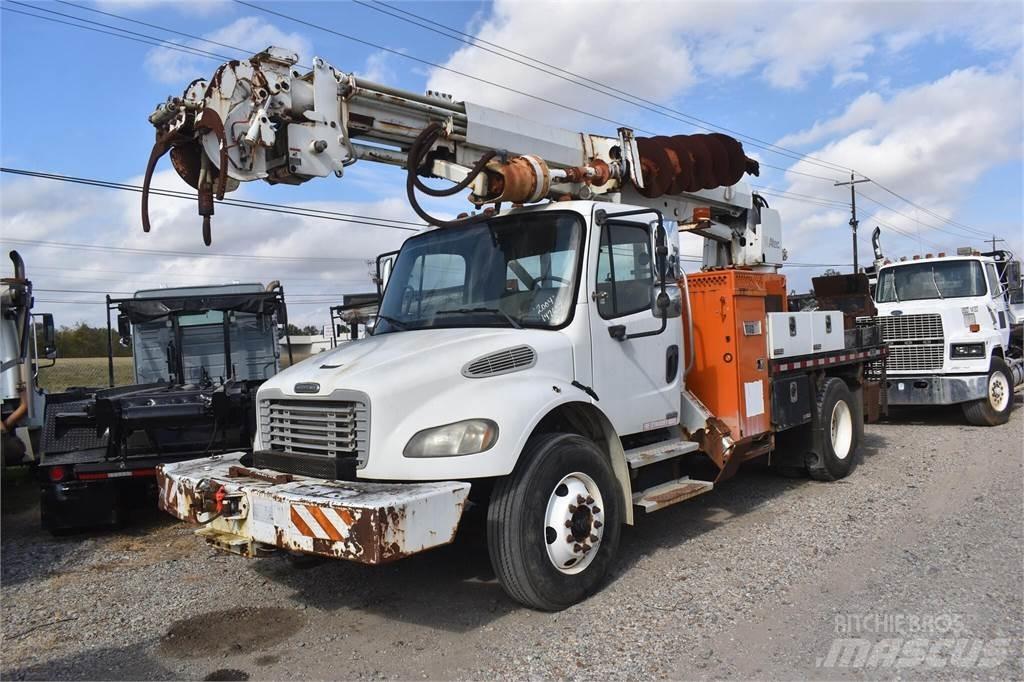 Altec D945B Mobilní vrtná souprava