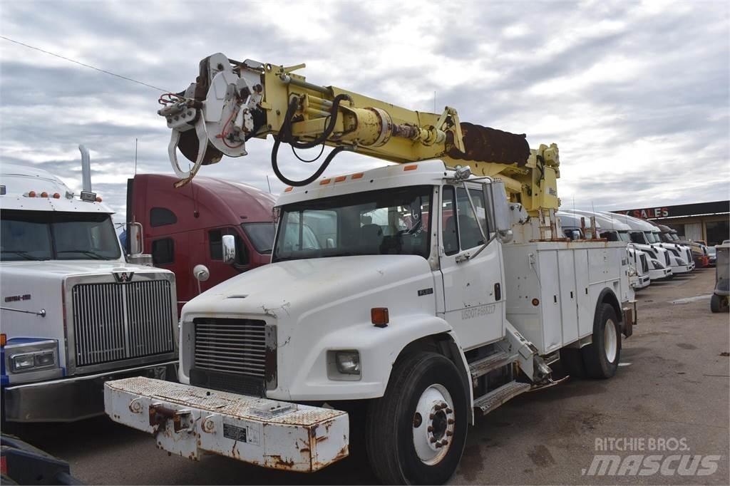 Altec D945TR Mobilní vrtná souprava