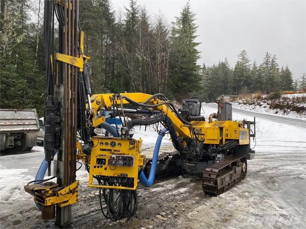 Atlas Copco ROC D3 Povrchové vrtací stroje