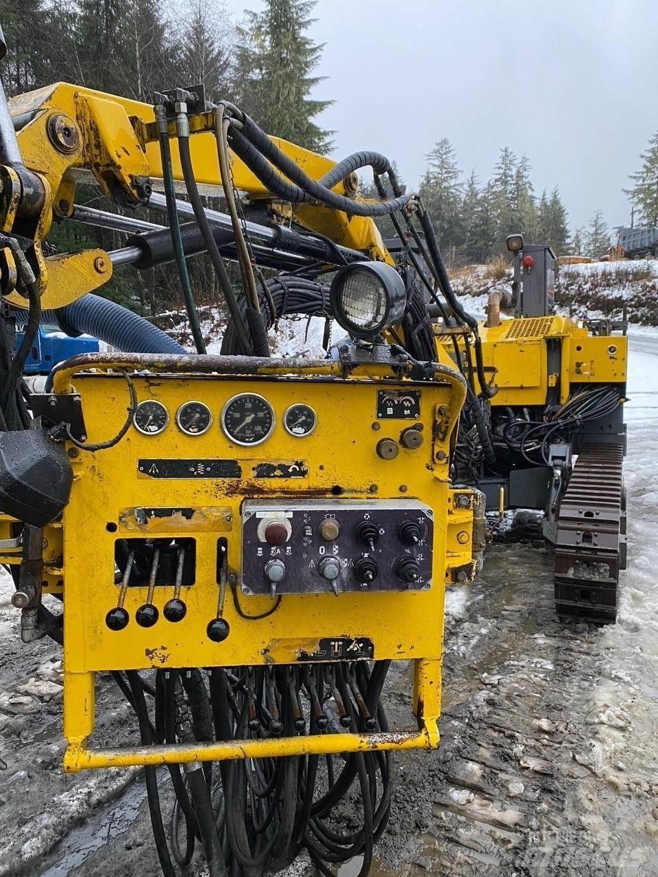 Atlas Copco ROC D3 Povrchové vrtací stroje