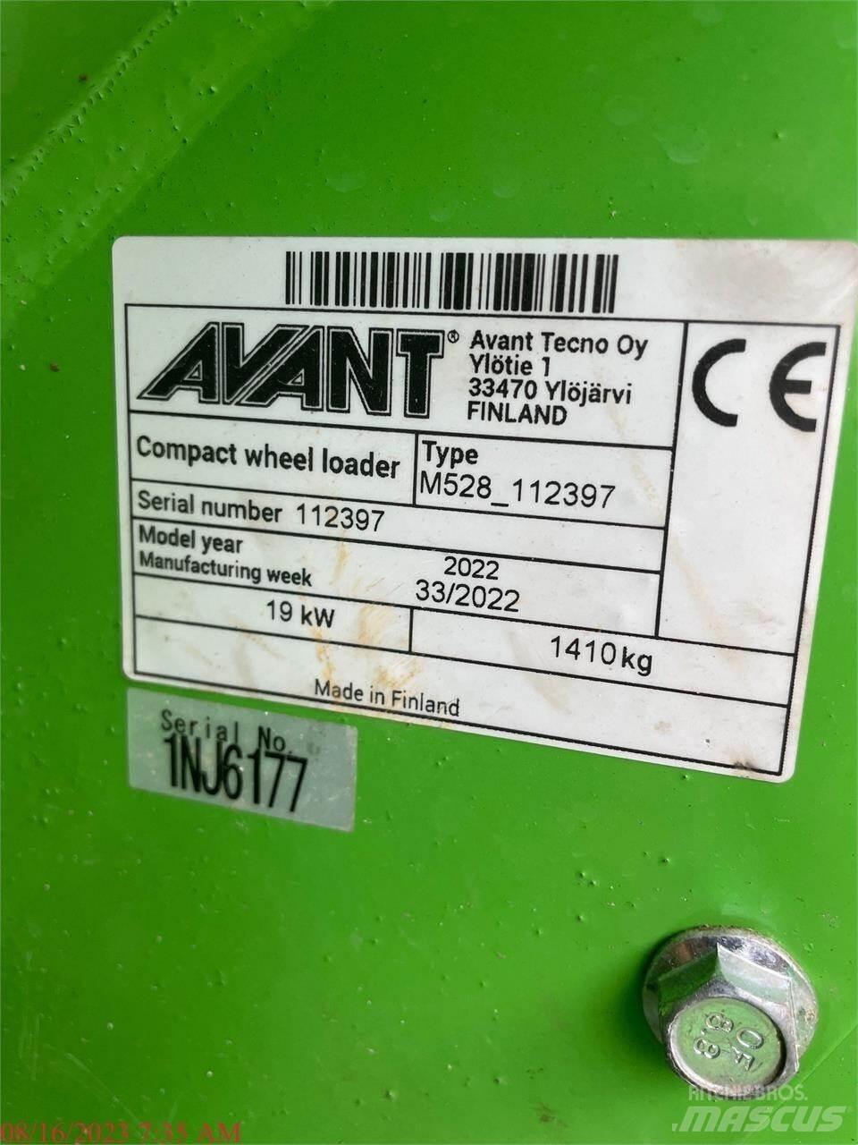 Avant 528 Kolové nakladače