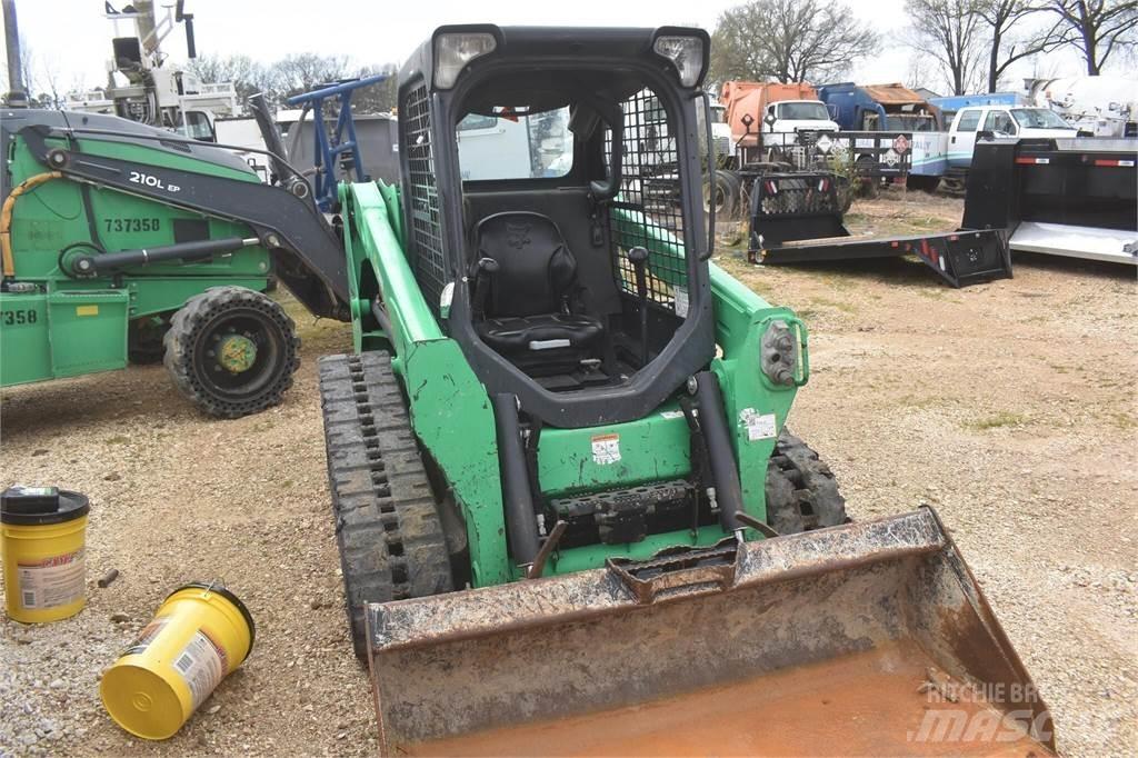 Bobcat T550 Smykem řízené nakladače