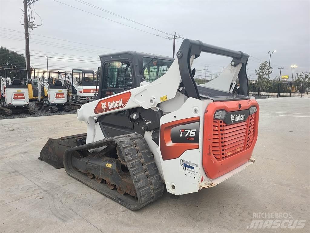 Bobcat T76 Smykem řízené nakladače