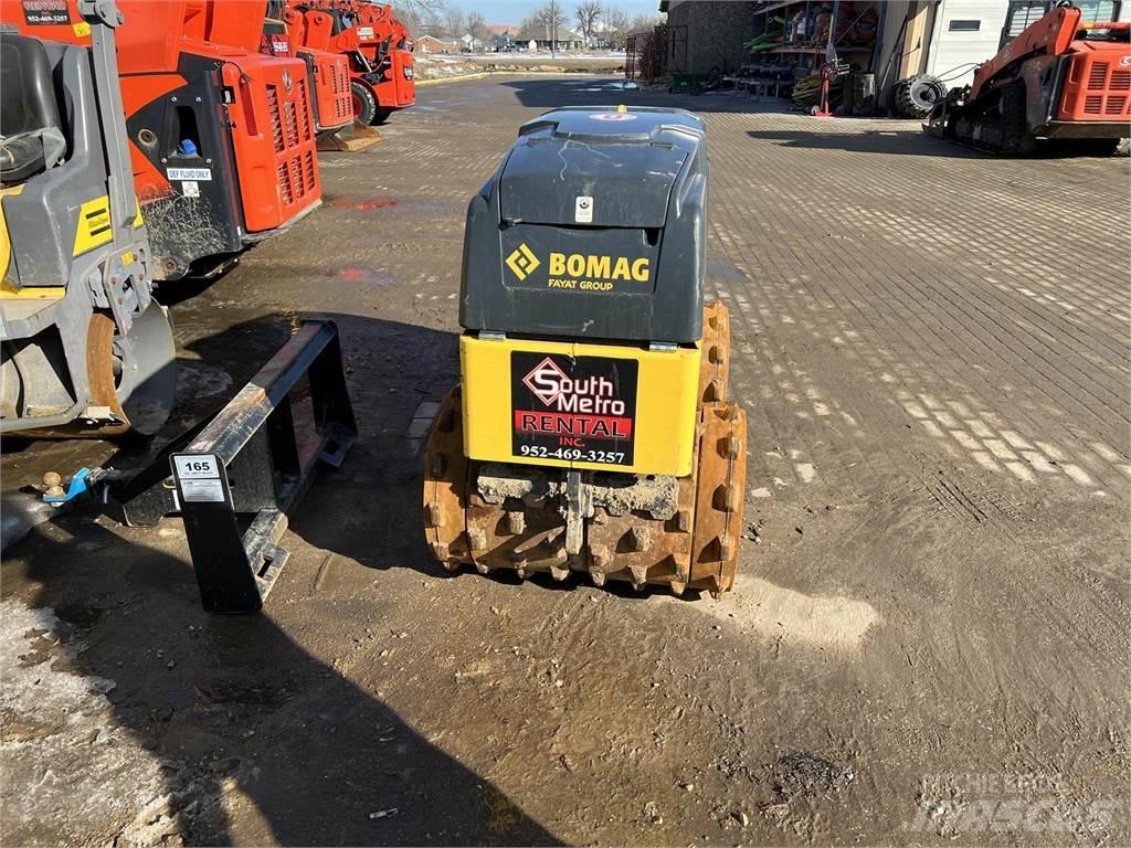Bomag BMP8500 Vlečné vibrační válce
