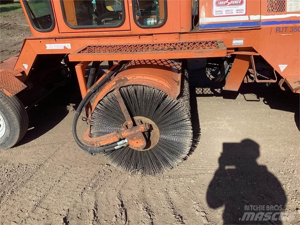 Broce RJT350 Zametací stroje