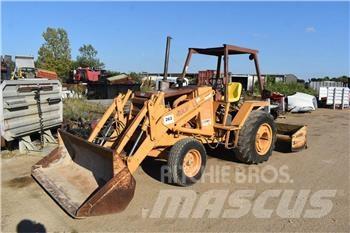CASE 480FLL Kolové nakladače