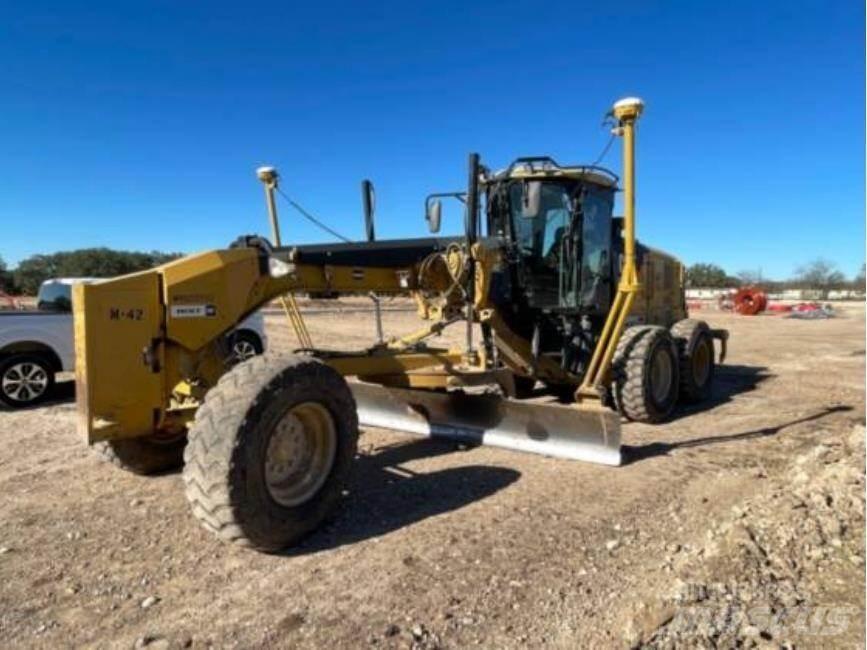 CAT 140M2 Grejdry
