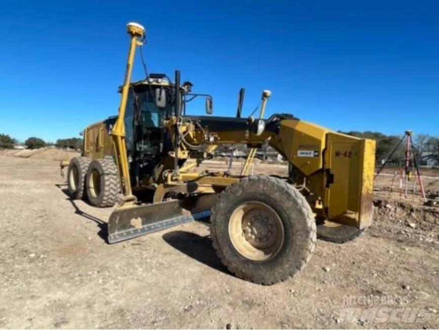 CAT 140M2 Grejdry