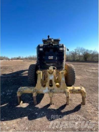 CAT 140M2 Grejdry