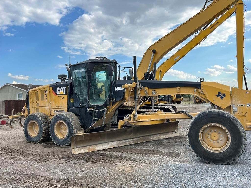 CAT 140M3 Grejdry