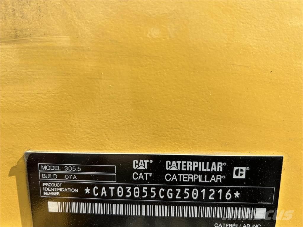 CAT 305.5 Mini rýpadla < 7t
