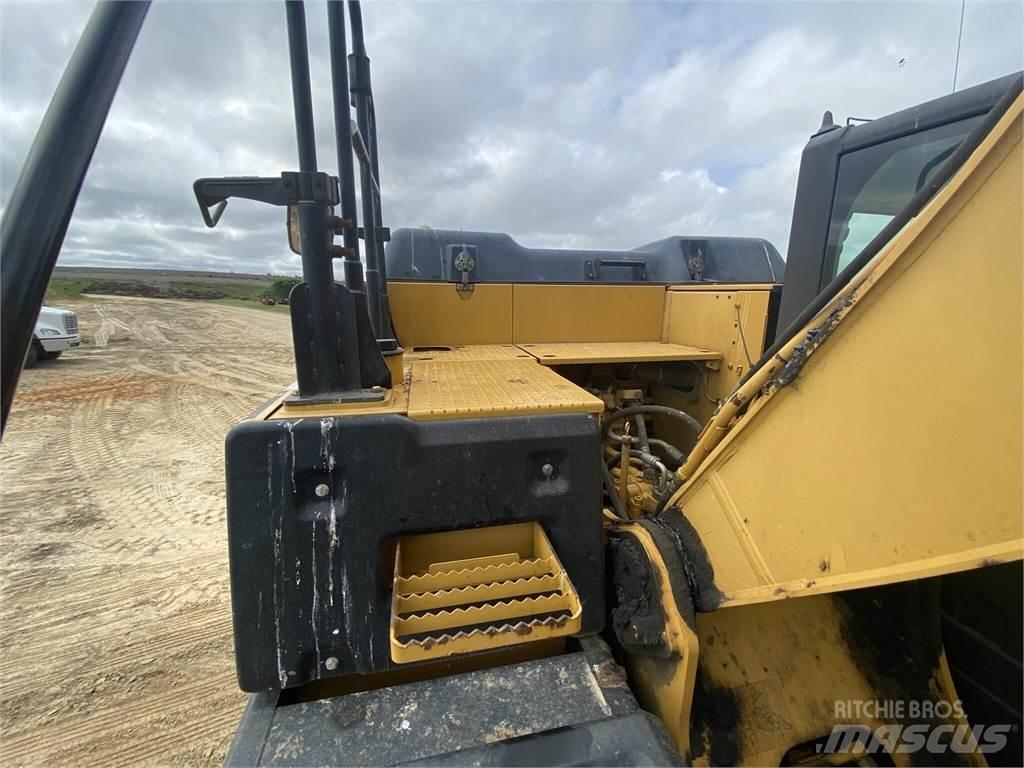 CAT 320E Pásová rýpadla