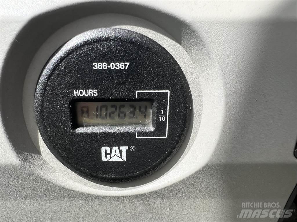 CAT 320ELRR Stroje pro manipulaci s odpadem