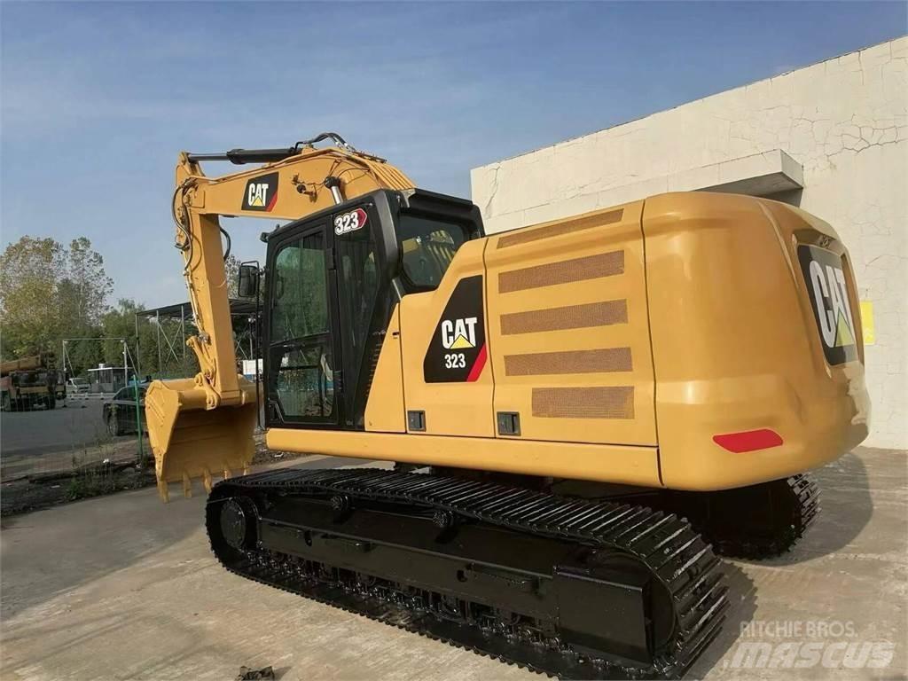 CAT 323 Pásová rýpadla