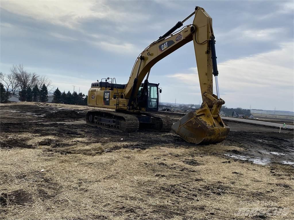 CAT 349FL Pásová rýpadla