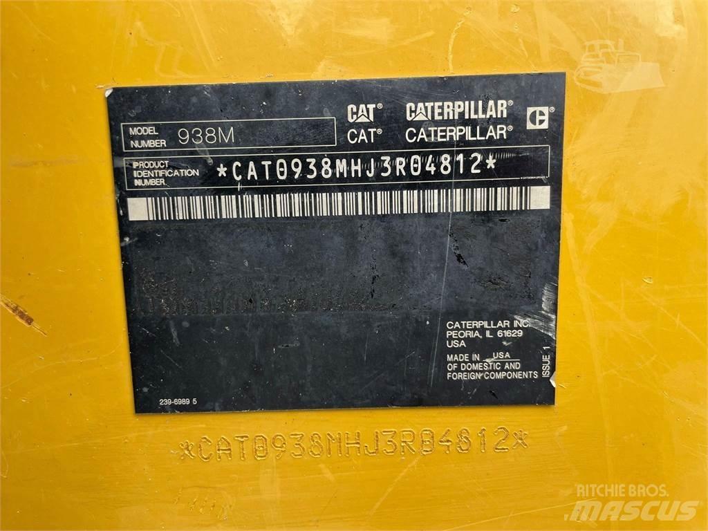 CAT 938M Kolové nakladače