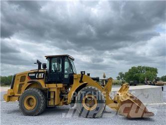 CAT 950M Kolové nakladače