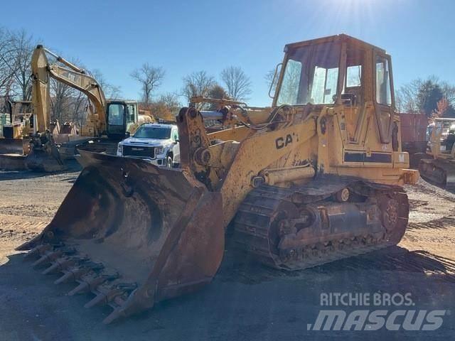 CAT 963 Pásové nakladače