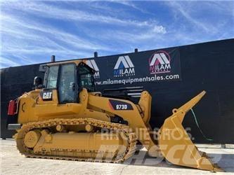CAT 973D Pásové nakladače