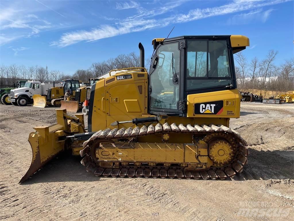CAT D3K2 LGP Pásové dozery