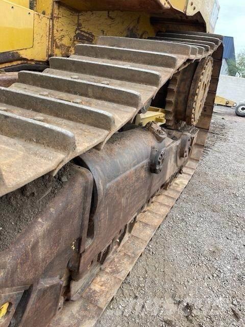 CAT D6T XW Pásové dozery